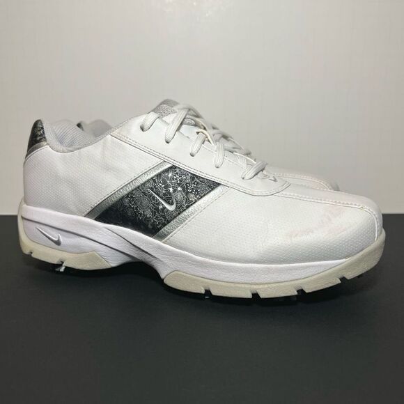 Womens VTG’ NIKE Sport Performance Floral Leather Golf Cleats / Size 7 Wide - Picture 1 of 9